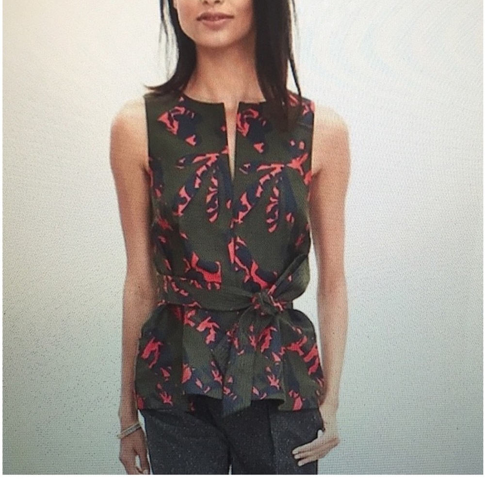 Banana republic tie waist top size S Petite